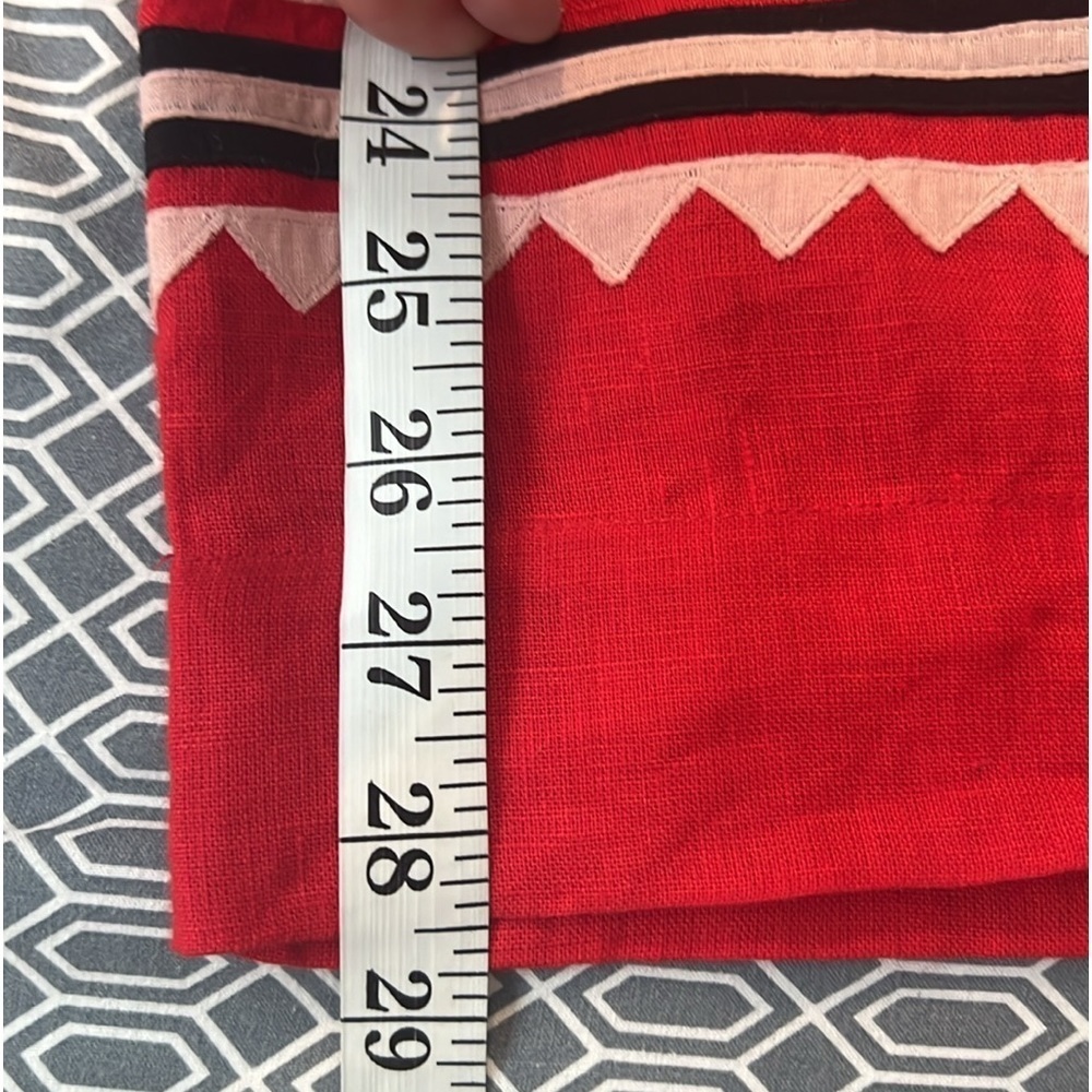 Carolina K., Luxury Clothier, Soft Side Tie, Excellent Condition, Size Small - Picture 11 of 11